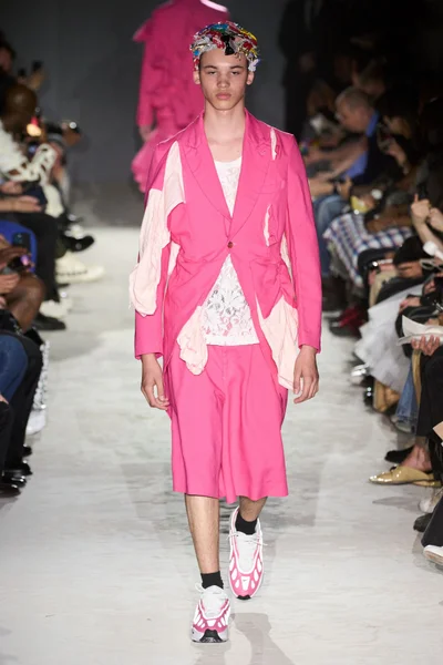 Look 26